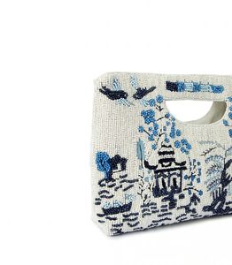 Pochette de soirée de luxe faite à la main, brodée bleu et blanc, motif géométrique, en textile, pour femme, personnalisable OEM - Product Image 4