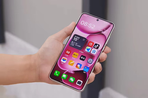 OPPO Find X8 Ultra 5G Elite AMOLED 120Hz ชาร์จเร็ว 100W แบตเตอรี่ 6100mAh NFC Wi-Fi 7 โทรศัพท์มือถือ 5G - Product Image 2