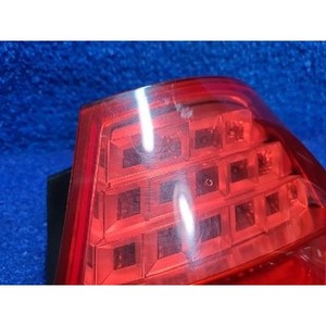 ไฟท้ายขวามือสอง ซีรีส์ 3 รุ่น 7289426 - Product Image 2