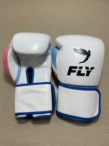 Guantes de Boxeo de Primera Calidad al Por Mayor RTS, con Cuero Vacuno Puro, Cómodos y Estampados, Modelo AI-BG-08 - Product Image 1