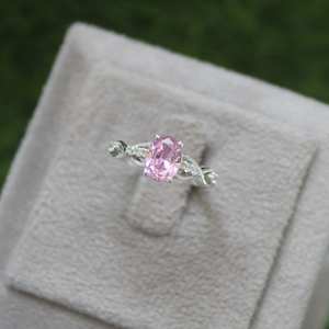 Anillo de Compromiso Vintage de Plata de Ley 925 Chapado en Oro de 18K con Zafiro Rosa de Corte Ovalado Certificado por IGI, Piedra de Nacimiento de Septiembre - Product Image 6