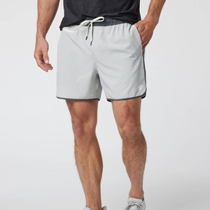 Pantalones Cortos Deportivos Transpirables de Secado Rápido Personalizados para Hombre, Pantalones Cortos Deportivos de Malla Oversize para Correr y Entrenar - Product Image 2