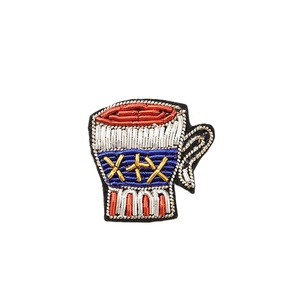 Broche de murciélago personalizado al por mayor, hecho a mano, con bordado de cuentas y alambre de filigrana, pin de moda de lujo artesanal para bodas, fiestas y niños. - Product Image 6