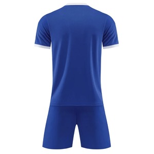 Ensemble de survêtement de football pour homme, t-shirt de fitness à séchage rapide, ensemble de course à manches courtes, tenue d'entraînement respirante imprimée pour l'extérieur - Product Image 3