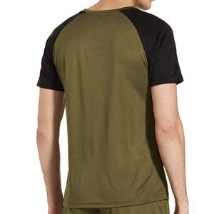 Camiseta para hombre de tela transpirable, sensación fresca, construcción ligera, estilo casual / Diseño de bloques de color, ropa casual con logo - Product Image 6