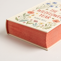 Impression de livres reliés personnalisés haut de gamme avec pages en couleur, papier de qualité, reliure durable et design de couverture professionnel