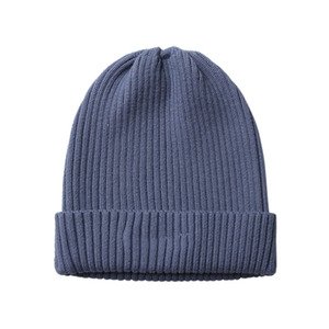 Gorro de Punto Jacquard Personalizado, Acrílico Ecológico, Color Rosa Intenso, Cálido para Invierno, con Puño Acanalado, Unisex, Marca Privada OEM - Product Image 4