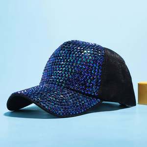 Nouvelle casquette de baseball en maille pour femme avec strass et visière incurvée, idéale pour l'extérieur - Product Image 4