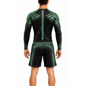 Conjunto moderno de rashguard y pantalones cortos de MMA con pantalones cortos a juego y top de compresión, cómodo para artes marciales y entrenamiento. - Product Image 4