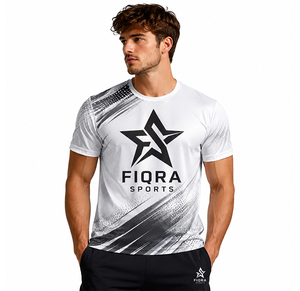 เสื้อฟุตบอลโพลีเอสเตอร์ 100% สำหรับงานซับลิเมชั่น พิมพ์โลโก้ตามสั่ง เสื้อยืดระบายอากาศได้ดี ทรงเข้ารูป แห้งเร็ว เหมาะสำหรับงานซับลิเมชั่น - Product Image 1