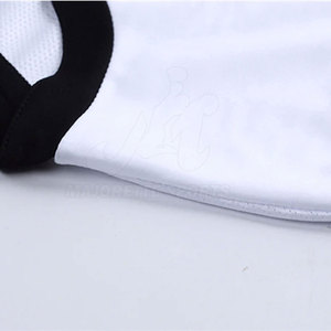 Vêtements de sport respirants pour hommes, uniforme de football, technologie de séchage rapide, ensemble léger de maillot et short pour joueurs de football dédiés - Product Image 4