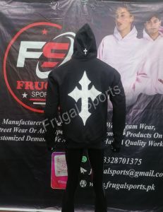 Sudadera con Capucha de Lujo con Apliques en Relieve, Corte Holgado, Algodón Premium, Estilo Urbano, Sudadera Minimalista de Lujo con Apliques, Forro Polar Premium - Product Image 2