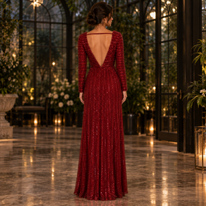 Vestido de Noche con Lentejuelas Color Borgoña |   Vestido Formal Largo con Escote Corazón, Manga Larga, Corte en A y Cintura Ajustada para Fiesta o Boda - Product Image 3