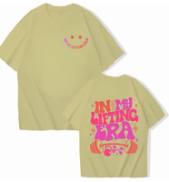 Be Happy Lift Heavy Tee Shirt Kadınlar için Komik Egzersiz Ağırlık Kaldırma Grafik Üstleri Spor Salonu Anne Kısa Kollu T-shirt