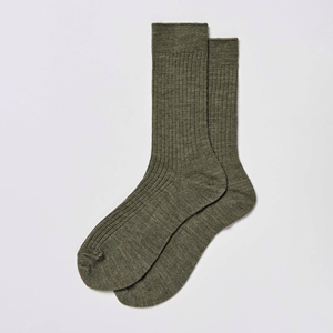 Chaussettes de sport pour hommes personnalisées en gros, chaussettes de créateur en polyester tricoté de haute qualité pour le sport, les loisirs et la mode - Product Image 2