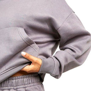 Ensemble de survêtement pour femmes personnalisé, deux pièces, vêtements de sport, vêtements streetwear, fabricant en gros - Product Image 4