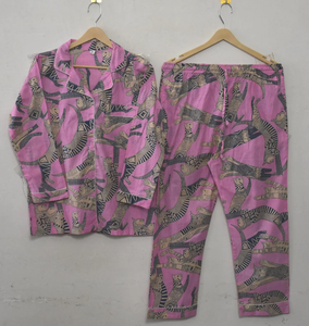Ensemble de pyjama en coton imprimé tigre, respirant, séchage rapide, biologique, été, pour femmes, vêtements de nuit artisanaux indiens, vêtements de détente - Product Image 3