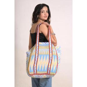 Bolsa de Mano Vintage de Algodón Kantha, Bolsa de Hombro Boho Hecha a Mano en India, Bolsa de Compras Reutilizable - Product Image 3