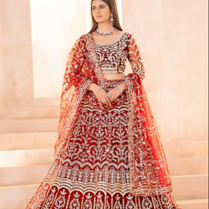 Lehenga Choli de Ramdev Trading, Intrincadamente Bordado, en Tonos Vibrantes, para Fiestas y Bodas, con Materiales Reciclados, Tradicional - Product Image 1