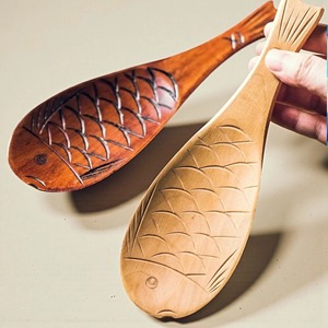 Cuillère en bois, spatule à riz, cuillère antiadhésive en forme de poisson, cuillère de service en bois sculptée à la main, spatule à riz, ustensiles de cuisine - Product Image 3