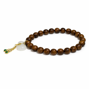 Bracelet en bois de santal chaud avec breloques en jade mélangé - Product Image 6