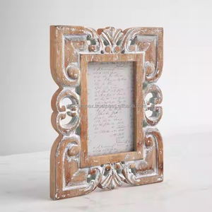 Cadre photo en bois massif au design moderne pour présenter élégamment des souvenirs et des tables dans les maisons - Product Image 1