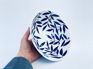 Premium Ceramic <b>Pasta</b> Bowl with Navy Botanical Artwork Generous Serving Depth and Refined Glazed Surface - Product Image 5