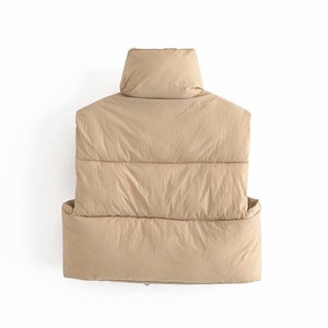 Custom Made High Quality Warm Winter Crop Women Sleeveless <b>Padded</b> Jacket <b>Waterproof</b> Women Bomber Jacket - Product Image 5