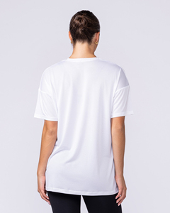 T-shirt blanc surdimensionné à col rond et manches courtes pour femme, coupe ample, en maille respirante, longueur standard, couleur unie, style tricoté - Product Image 3