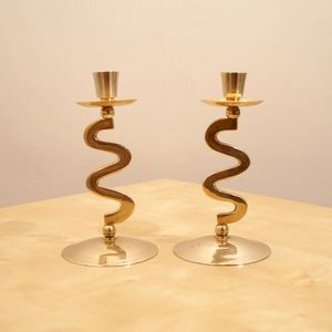 Support à bougie en laiton de qualité supérieure, fait main, finition antique, style vintage élégant, support en métal pour table à manger, décoration de la maison - Product Image 1