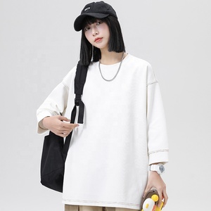 Camiseta unisex de mezcla de algodón con costuras en contraste, manga tipo brazalete, hombros caídos, cuello redondo, camiseta de manga tres cuartos para hombre y mujer - Product Image 3