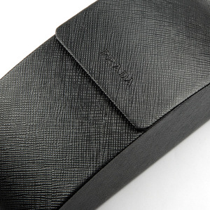 Fundas Protectoras Resistentes a Arañazos de Cuero PU con Tapa Abatible - Múltiples Colores y Personalizables - Product Image 5