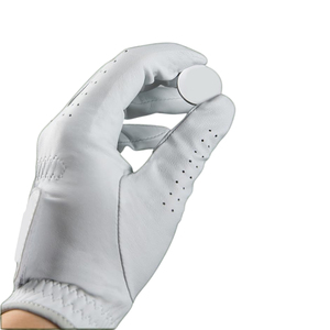 Gant de golf en cuir de mouton en gros avec fermeture auto-agrippante, cuir souple de qualité supérieure, respirant, accessoires de golf pour hommes et femmes - Product Image 3