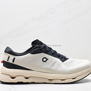 Giày thể thao lưới thoáng khí kiểu mới 2025, giày chạy bộ đế khí đệm bền chắc, thiết kế tùy chỉnh cho nam và nữ - Product Image 4