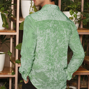 บริการ OEM ราคาถูก เสื้อเชิ้ตกำมะหยี่ผู้ชายลำลอง แขนยาว เนื้อผ้าหนา สำหรับขายออนไลน์ - Product Image 2