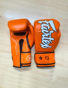 Guantes de Boxeo Profesionales Fairtex OEM Personalizados, Color Naranja y Blanco, de Primera Calidad, para Sparring, para Adultos - Product Image 4