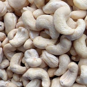 Proveedor Confiable de Vietnam, Nueces de Anacardo W180 W320, Anacardos Crudos de Vietnam, Exportación al por Mayor a Asia, UE y Medio Oriente - Product Image 1