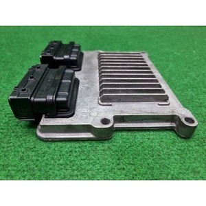 Equus - Módulos de Computación y ECUs Usados 391063CVD0 - Product Image 6