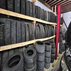 Pneus de camion d'occasion en gros, toutes marques et tailles en Autriche, maintenant disponibles en stock en vrac à prix abordable - Product Image 6