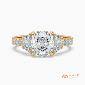 Anillo de Compromiso de Oro Amarillo de 14K con Moissanita de Corte Ovalado y Halo Oculto, Joyería Nupcial de Lujo, Tendencia en EE. UU. - Product Image 1