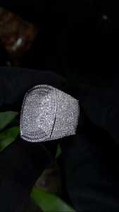 Bague Hip Hop en argent sterling 925 avec diamant moissanite rond taille VVS, pour homme, à porter au quotidien et comme cadeau pour lui - Product Image 5