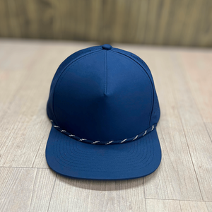 Casquette Snapback Bleue 6 Panneaux Unisexe Adulte Décontractée Couleur Unie en Toile de Polyester avec Trous Découpés au Laser pour Vente en Gros - Product Image 2