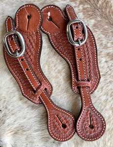 Espuelas de Cuero Personalizables con Grabado Floral y Hebillas Plateadas Estilo Western |   Uso Ecuestre |   Acabado Premium |   Hecho a Mano - Product Image 1