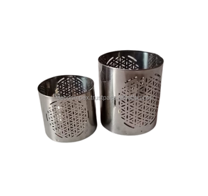 Votiva con cuerpo martillado y base ancha ideal para centros de mesa de Bodas de lujo y eventos formales de Decor IMPEX - Product Image 5