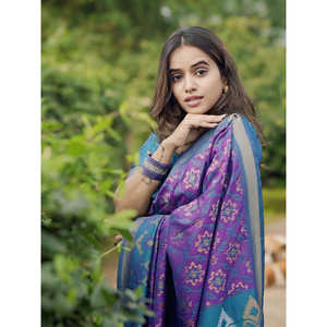 Sari Patola en soie douce violette Rupali Elite Weaves avec des tissages contrastés, robe de soirée élégante 0,6g - Product Image 4