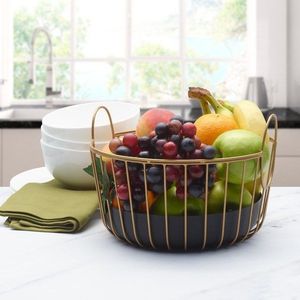 Panier à fruits décoratif en métal, idéal pour la décoration de table à la maison, panier à légumes au design élégant, finition polie brillante - Product Image 2