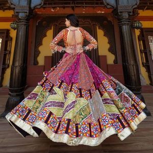 Lehenga Choli Multicolor de Diseñador para Mujer – Ghagra Choli con Estampado de Patchwork y Dupatta |   Ropa Festiva y para Bodas - Product Image 3