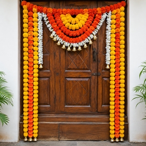Campanas Doradas de Caléndula Naranja Amarilla, Ídolo de Ganesha, Fondo Decorativo Ecológico de Plástico Hecho a Mano para Puja y Decoración del Hogar - Product Image 1