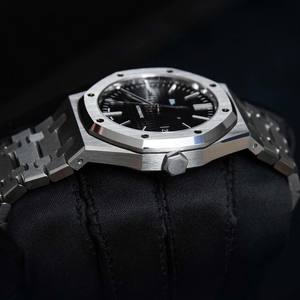 Nuevo Reloj de Acero Inoxidable 2026, el Más Vendido, Unisex, de Lujo, con Esfera Negra a Cuadros, Visualización de Fecha, Mecánico, Automático, para Negocios - Product Image 3