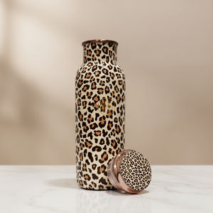 Botella de Agua de Cobre con Estampado Floral Multicolor en Esmalte |   Botella Ayurvédica Ecológica a Prueba de Fugas para Oficina y Viajes, Venta al Por Mayor para Exportación - Product Image 5